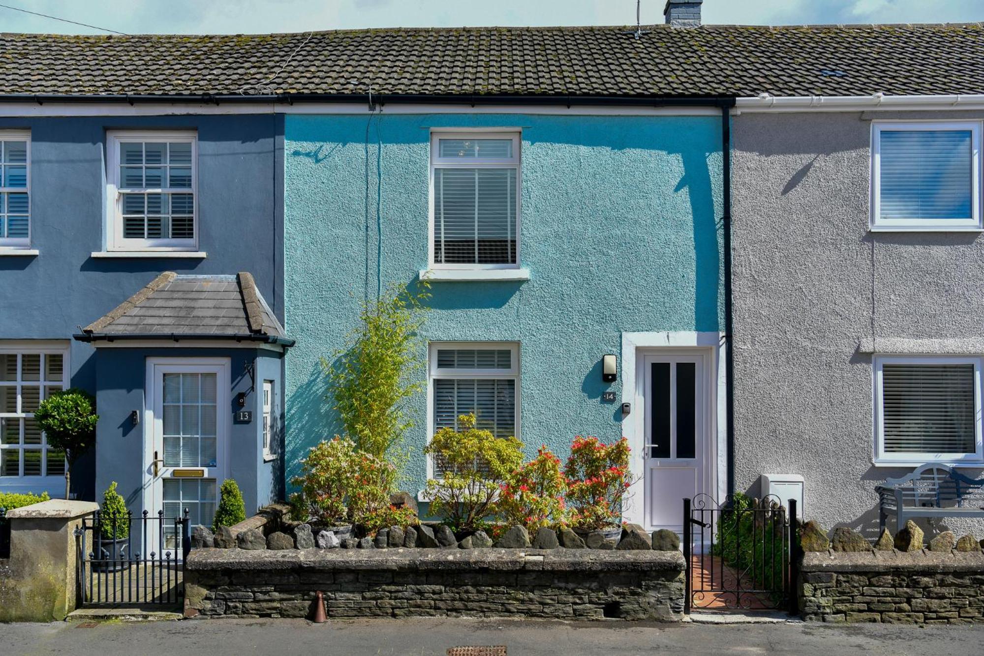 Free Parking - Heart Of The City - Superb Townhouse & Garden - Peaceful Area But Only 5Min Walk To Beach, Shops, Bars, Arena, Marina, Parks Swansea Exterior photo